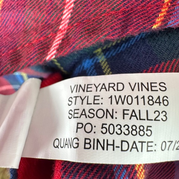 Vineyard Vines Classic Fit Whale Shirt Mens Medium Red Plaid Flannel Preppy - Picture 5 of 7